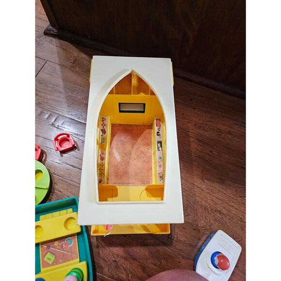 Fisher Price RV Camper & Boat - Picture 7 of 8